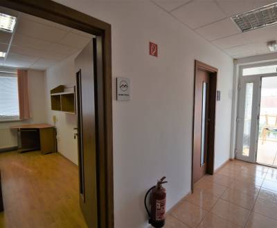 Pronájem Kancelářské prostory, Galanta, Galanta, Slovensko