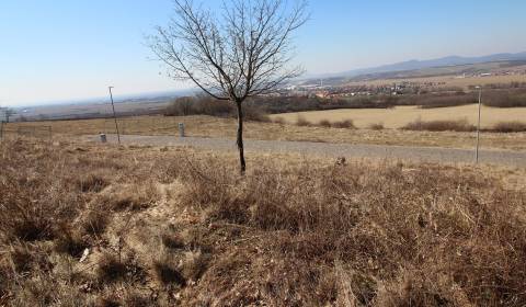 Prodej Pozemky - bydlení, Zlaté Moravce, Slovensko