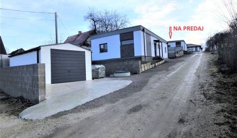 Rodinný dům, prodej, Bánovce nad Bebravou, Slovensko