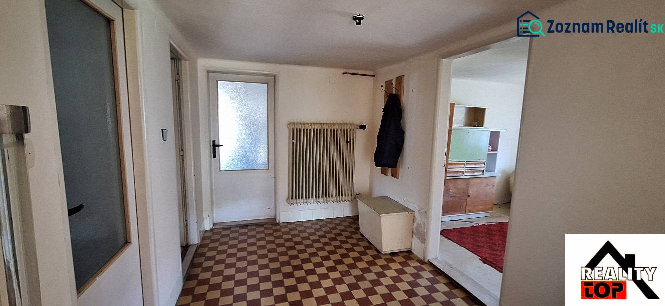 Samozřejmě, poskytněte mi prosím text, který chcete přeložit do češtiny.