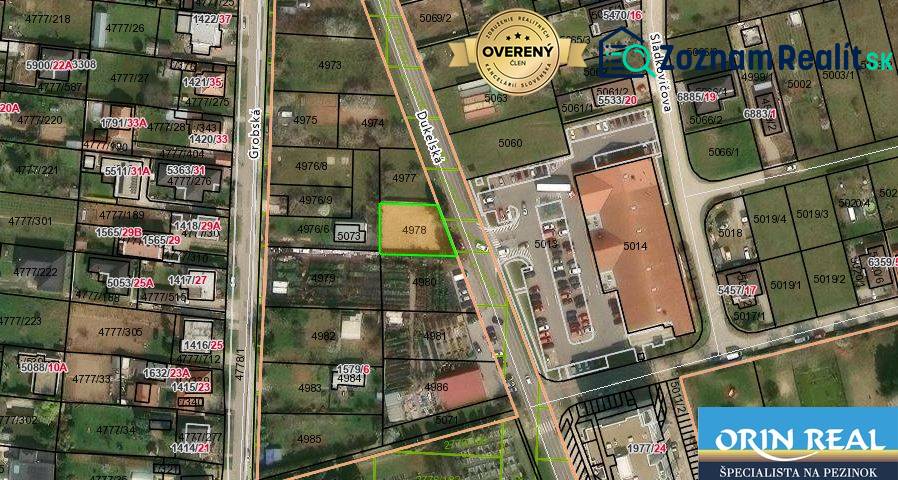 Letecký pohled na pozemky - komerční na Dukelské ulici v Bernolákově.