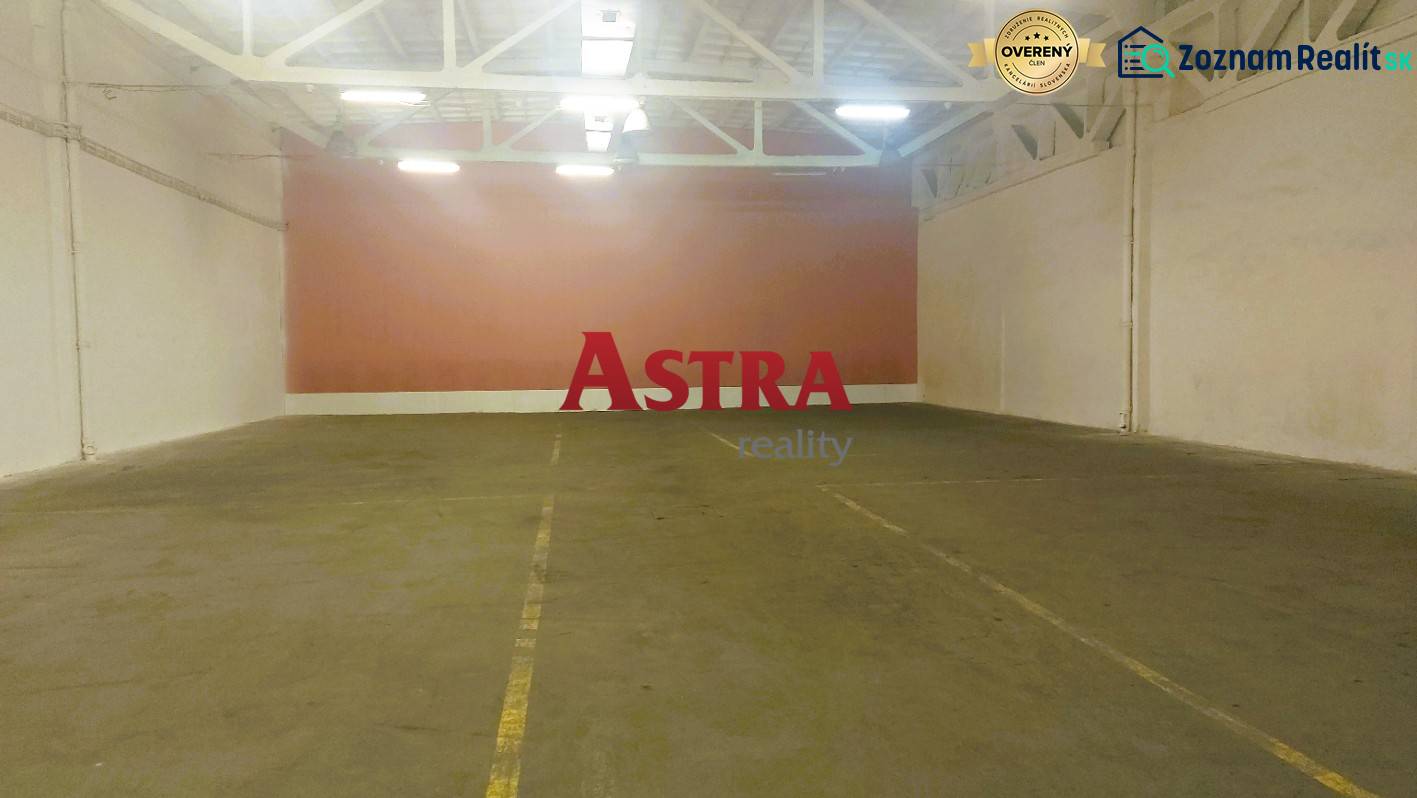 Prostorný sklad v Košicích - městské části Nad jazerom na Južnom nábreží.