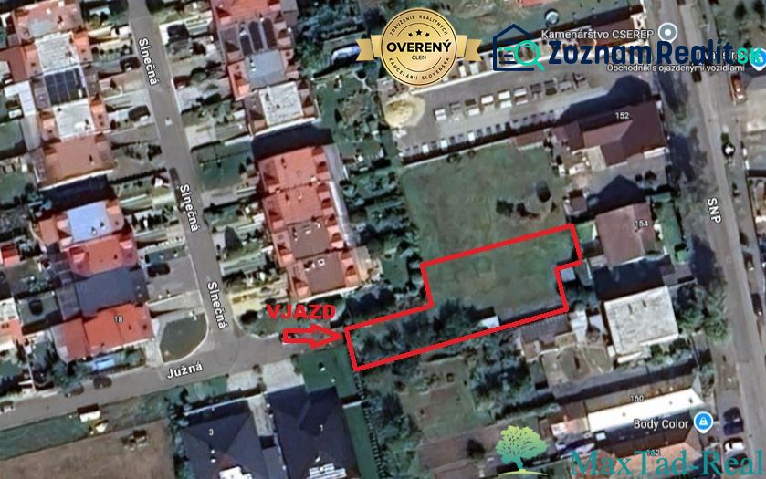 Letecký snímek pozemků na Jižní ulici v Trebišově, určené k bydlení.