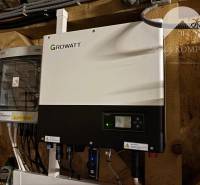 Instalace fotovoltaického invertoru Growatt v rodinném domě.