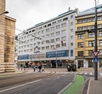 Budovy na Štúrově ulici s kancelářemi v Bratislavě - Starém Městě.
