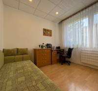 Levice Byt 4+1 prodej reality Levice
