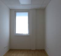 Je mi ľúto, ale potrebujem vedieť, čo konkrétne chcete preložiť do češtiny. Mohli by ste mi poskytnúť text, ktorý chcete preložiť?