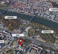 Letecký pohled na Bratislavu - Petržalku, kde se nachází i 2-pokojový byt na Bosákově ulici.