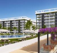 Rekreační apartmán v Torrevieji s bazénem, terasou a venkovním posezením.