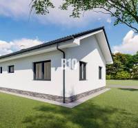 Bungalov obklopený přírodou v Čeľadiciach, vhodný k bydlení.