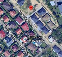 Letecký pohled na rodinné domy v Nitře na Ulici Ivana Braunera.