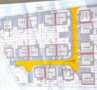 Urbanistická studie pozemků na bydlení v Studience, ulice Pod Borovicí, plán domů a cest.