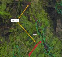 Katastrální mapa Lúčky, zemědělské a lesní pozemky se zvýrazněnou trasou.