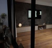 Interiér 3-pokojového bytu s dekorativními stěnami, dekorem dřeva a stylovými doplňky.