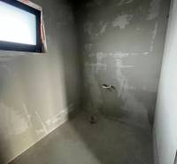 Samozřejmě, prosím, poskytněte text, který chcete přeložit do češtiny.