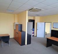 Samozřejmě, prosím, poskytněte text, který chcete přeložit do češtiny.