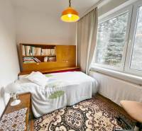 Samozřejmě, prosím, poskytněte text, který chcete přeložit do češtiny.