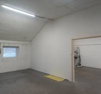 Samozřejmě, prosím, poskytněte text, který chcete přeložit do češtiny.