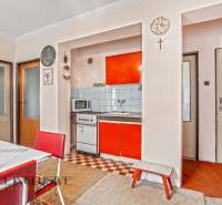 10 - 2025-10-14T130837.975.jpg