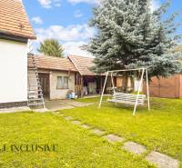 4 - 2025-10-14T130853.005.jpg