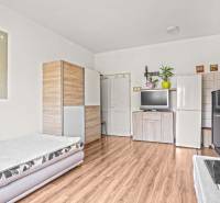 5 - 2025-09-23T131634.755.jpg