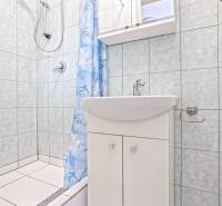 10 - 2025-09-23T131627.949.jpg