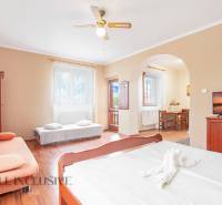 3 - 2025-07-15T115649.914.jpg