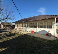 Rodinný dům na Hřbitovní ulici ve Svätém Petru, určený k bydlení.