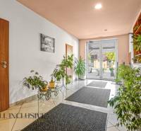 10 - 2025-09-22T100211.802.jpg