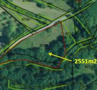 Letecký pohled na pozemky pro bydlení v Krupině s rozlohou 2551 m².