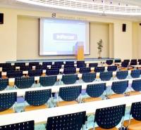 Samozřejmě, prosím, poskytněte text, který chcete přeložit do češtiny.