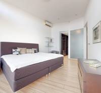 Bratislava - Staré Mesto Byt 4+1 prodej reality Bratislava - Staré Mesto