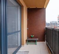 Balkon 1-pokojového bytu na Béžové ulici v Bratislavě - Petržalce.