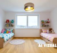 PREDAJ | 3i BYT, 90 m2, centrum PO, Tehlový, Klimatizácia ...