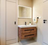 PREDAJ | 3i BYT, 90 m2, centrum PO, Tehlový, Klimatizácia ...