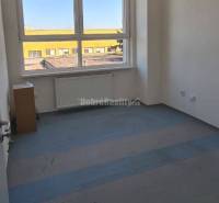 Samozřejmě, prosím poskytněte text, který chcete přeložit do češtiny.