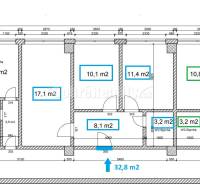 Půdorys kanceláří s uspořádáním místností a rozměry.