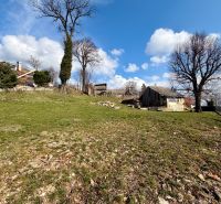 Jarní panorama z ulice v Lubině ideální pro Pozemky - bydlení.