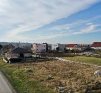 Na predaj pozemok Golianvo