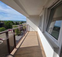 Balkon 3pokojového bytu s výhledem na Učňovskou v Košicích - městské části Šaca.