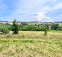 Pozemek v Krupině na ulici J. Vacholda vhodný pro pozemky – bydlení.