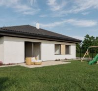Rodinný dům na Kostelní ulici v Drahovcích s dětským hřištěm a udržovanou zahradou.