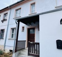 Vchod do 3-pokojového bytu na ulici Rudolfa Jašíka v Partizánskem.