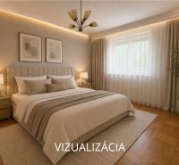 Ložnice v 2-pokojovém bytě se závěsy, koberec a podlaha s dřevěným dekorem.