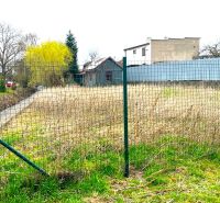 Pozemky - bydlení v Košicích - městské části Šaca na Jarkově ulici, oplocený prostor.