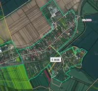 Mapa zemědělských a lesních pozemků v okolí Podhájské.