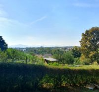 Zahrady v Košicích, městská část Krásná nabízejí výhled na zeleň a panoráma.