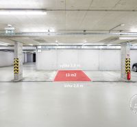 Garážové stání v Bratislavě - Petržalce na Bosákově ulici s rozlohou 13 m².