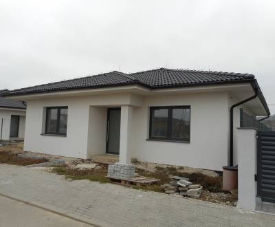 Rodinný dům, Pavla Ondráška, prodej, Trenčín, Slovensko