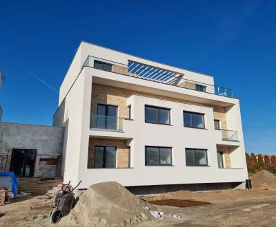 Prodej Byt 1+1, Byt 1+1, Horný Ohaj, Nitra, Slovensko